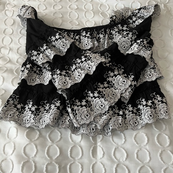 Floral - Picture 2 of 6